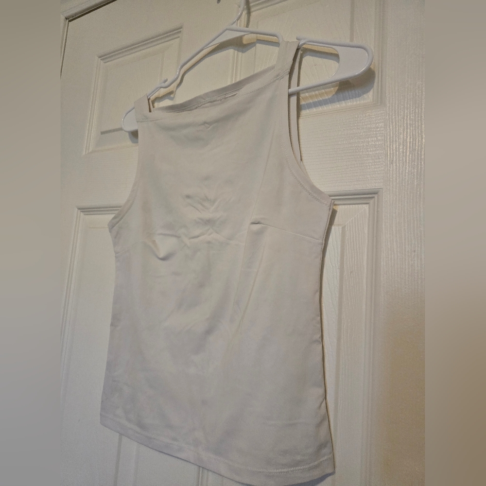 Elegant White Sleeveless Top